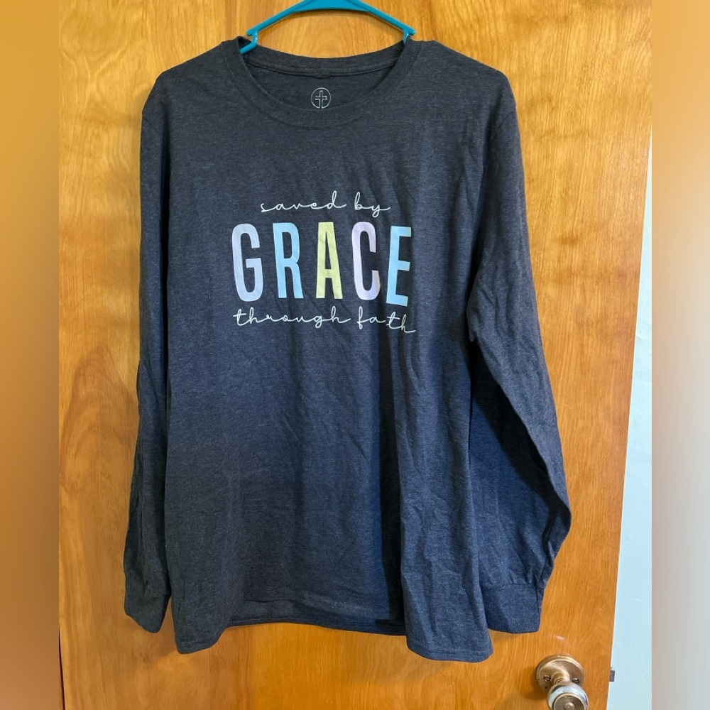 Russ Dark Gray Long Sleeve Tee